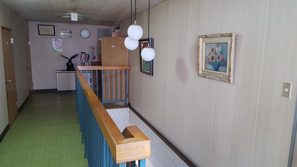 Marutake Ryokan Куттян Экстерьер фото